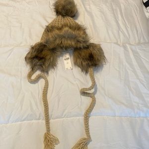 Anthropologie hat, style no. 64137409